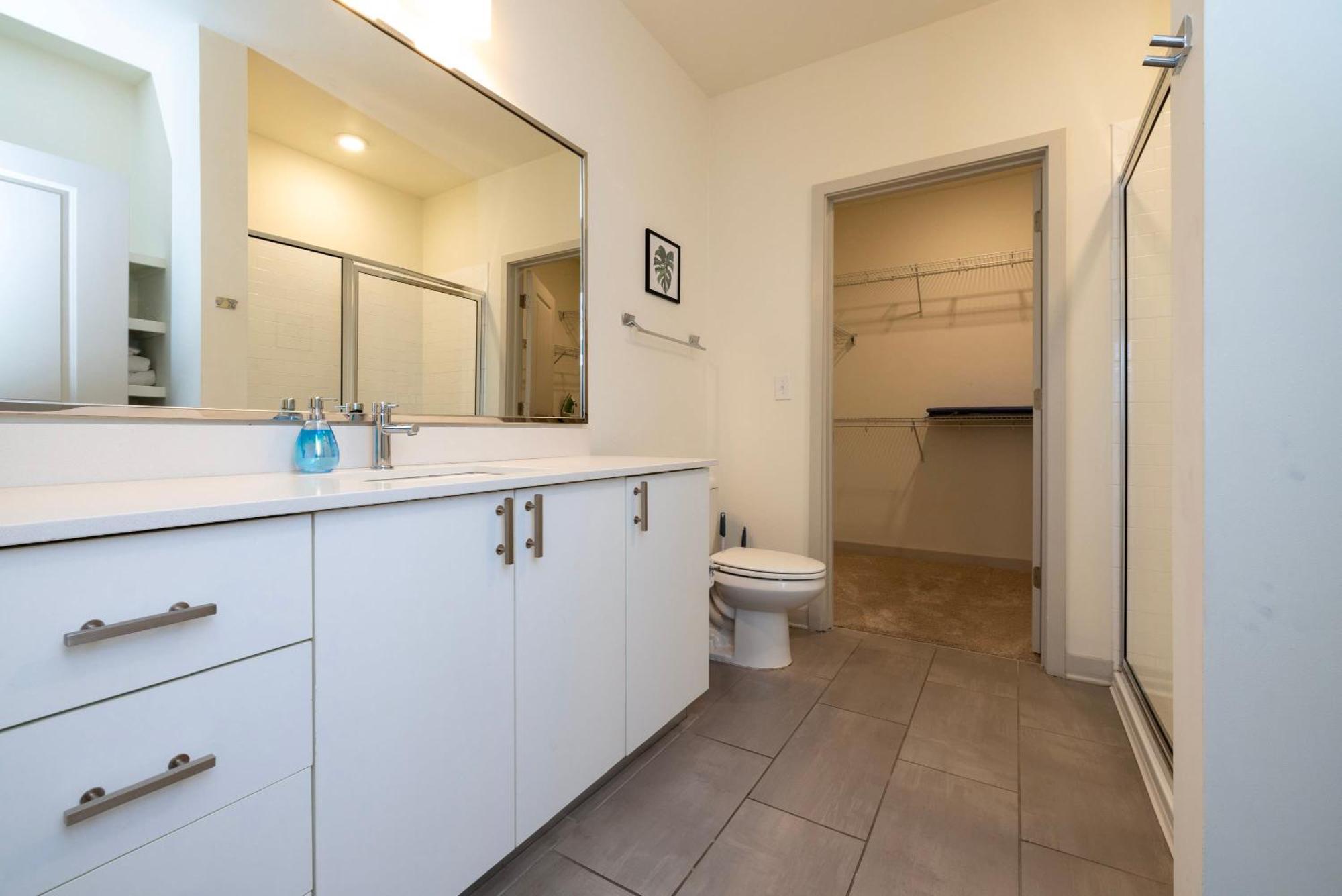 Modern Nulu 2Br Cozysuites 01 Louisville Exterior foto